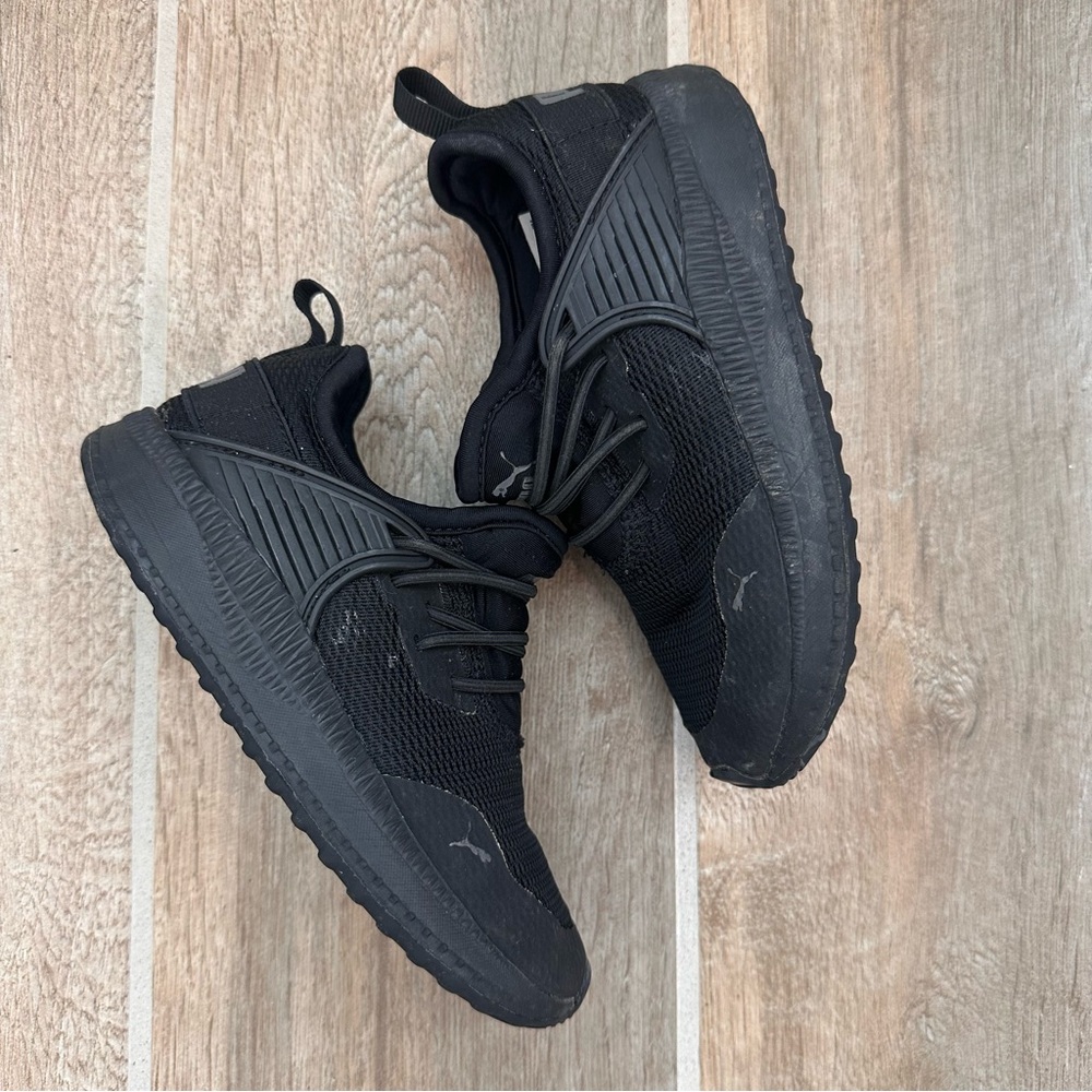 Puma Sneakers Black Slip on Toddler 10C